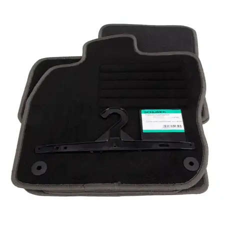 SCH&Ouml;NEK Veloursmatten Textilmatten Fu&szlig;matten f&uuml;r SEAT Leon Sportstourer KL8 KLD 4-teilig