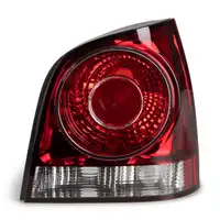 2x TYC Heckleuchte R&uuml;ckleuchte KIRSCHROT f&uuml;r VW Polo 9N_ FACELIFT ab 06.2005 hinten