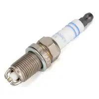 Filterset 3-tlg + 4x BOSCH Z&uuml;ndkerze f&uuml;r VW Golf 4 Bora Leon 1M 1.6 16V Octavia 2 1.4 16V