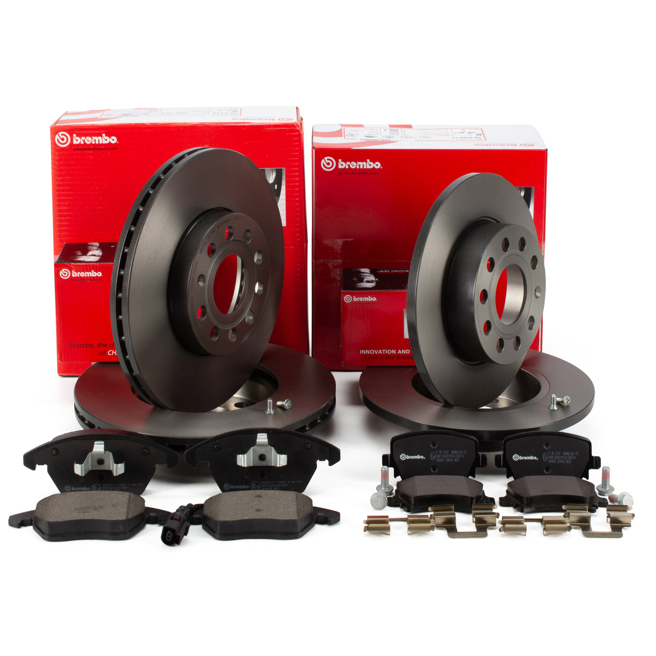BREMBO Bremsscheiben + Beläge + Wako für AUDI A3 8P Octavia Golf 5 6 Touran vorne + hinten
