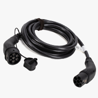 7-poliges E-Ladekabel aufgerollt